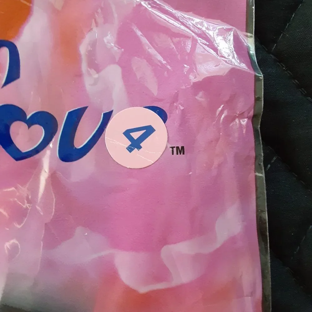 Funny Dog Shirt Property Settlement Size 4 Puppe Love NEW